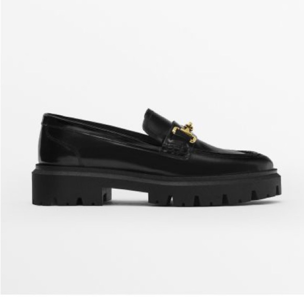 Massimo Dutti Black Lug Sole Loafers Size 7.5